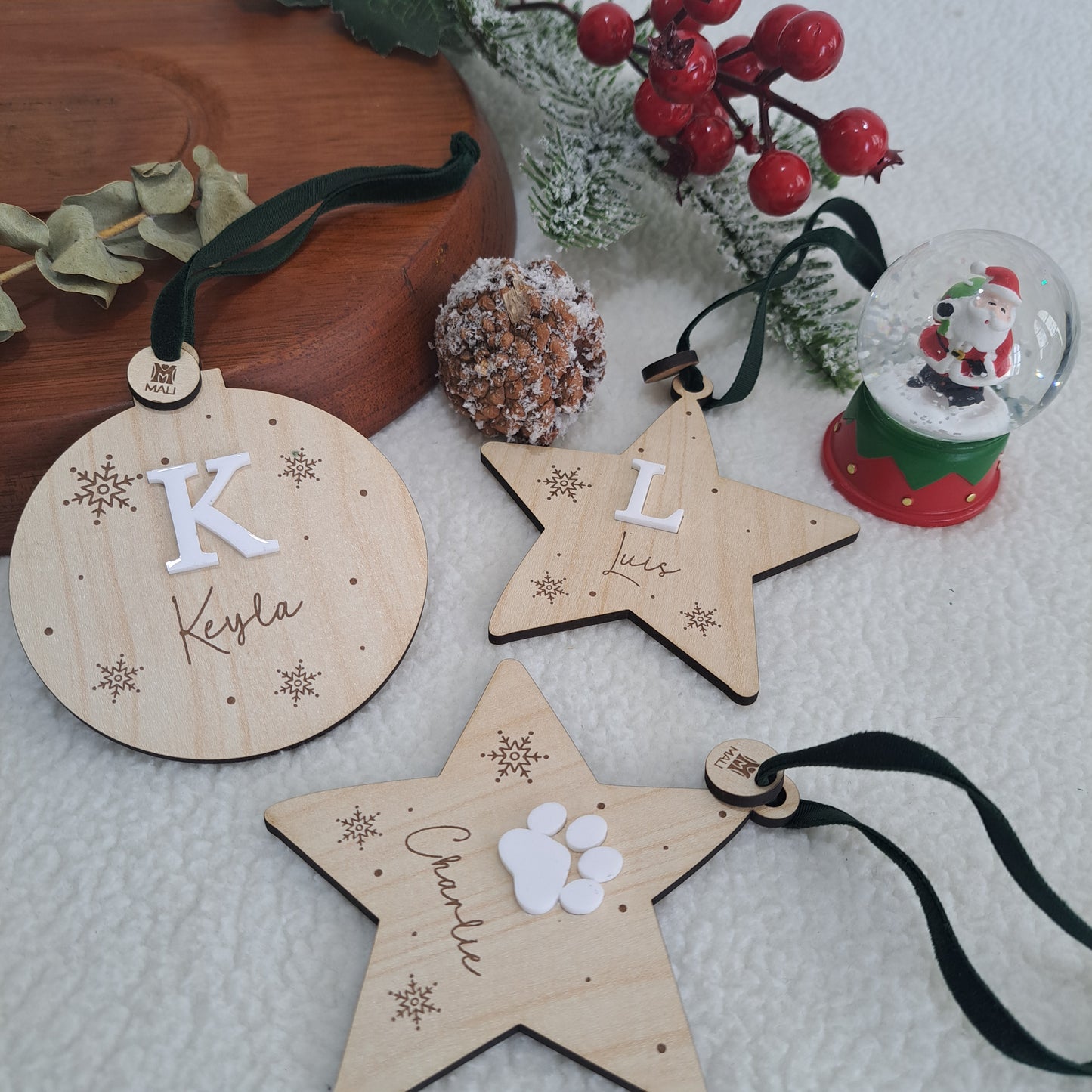 Bola de navidad personalizada: Inicial con nombre