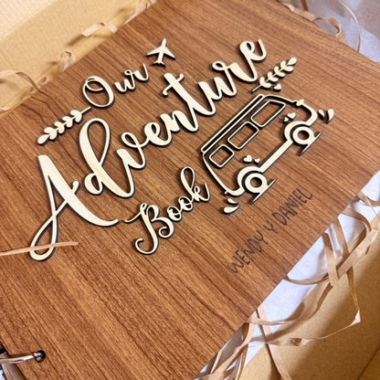 📖 Our Adventure Book – Álbum de Viajes Personalizado